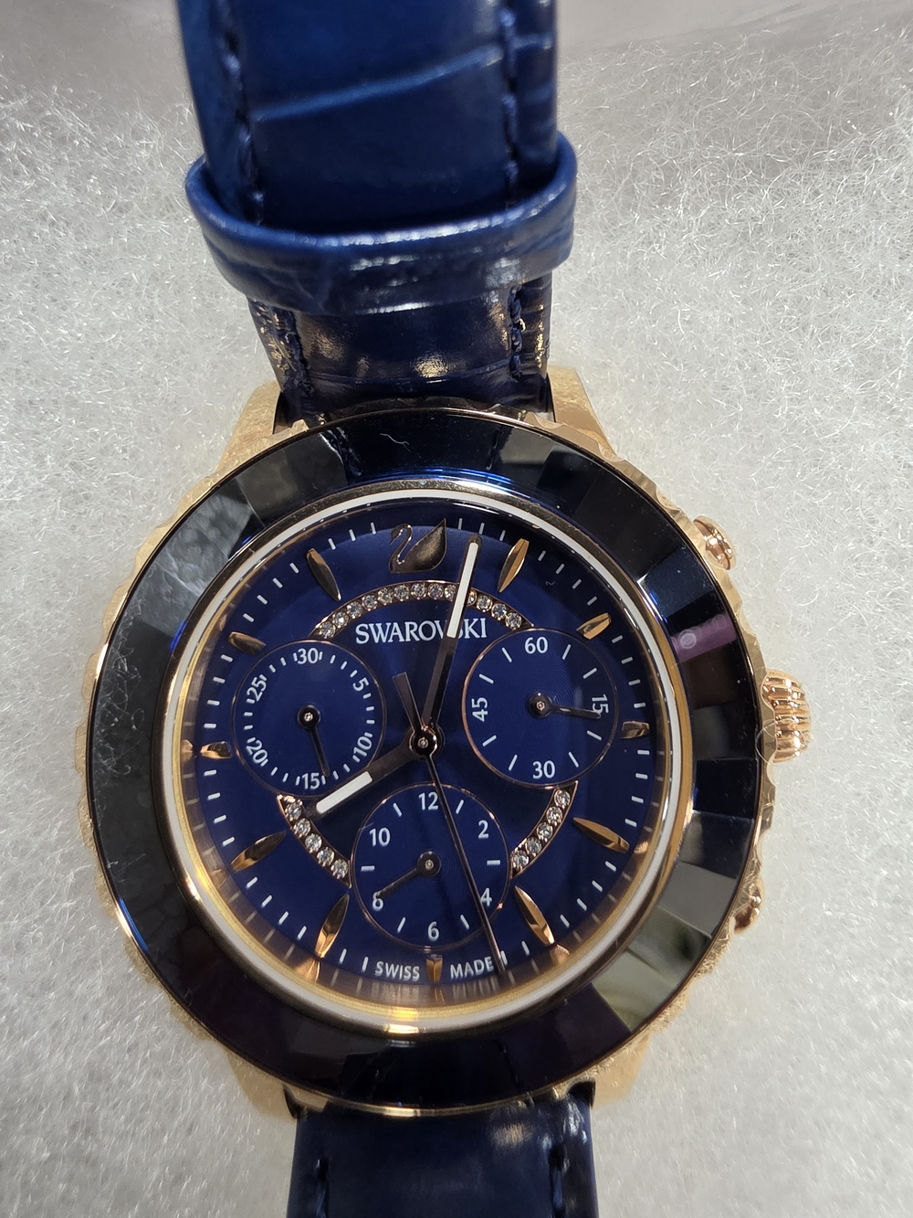 Swarovski Octea Lux Chrono (Model 5563480) Watch Like New